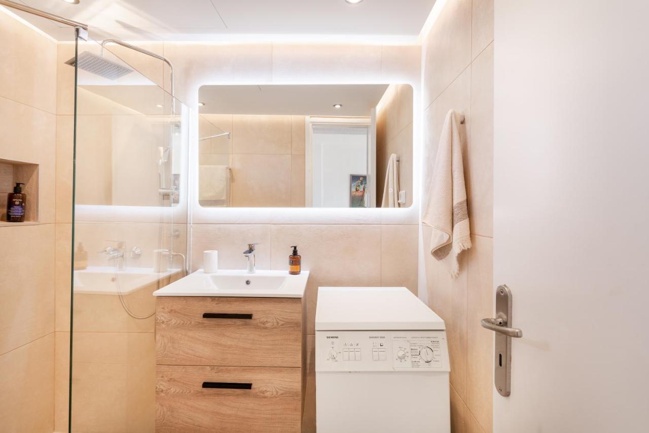 Del Mar Luxury Apartment 30M From The Beach Porto Rafti Luaran gambar