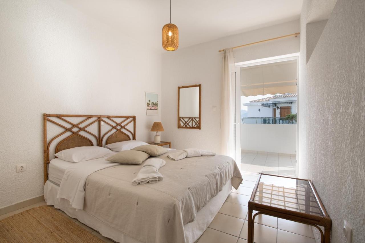 Del Mar Luxury Apartment 30M From The Beach Porto Rafti Luaran gambar